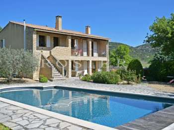 Vente maison 7 pièces Murs 84