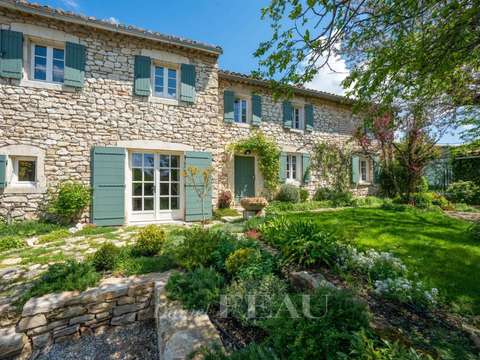 Vente maison 6 pièces Murs 84