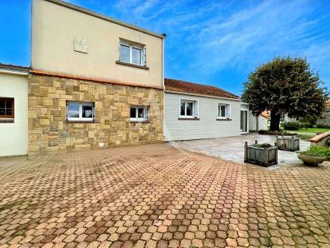 Vente maison 7 pièces Nalliers 85