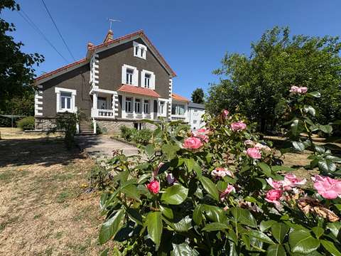 Vente maison 11 pièces Nalliers 85