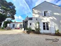 Vente maison 9 pièces