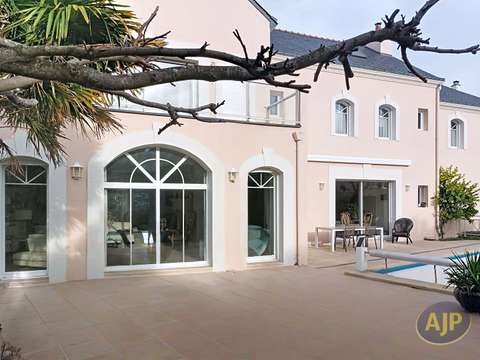 Vente maison 8 pièces Nantes 44