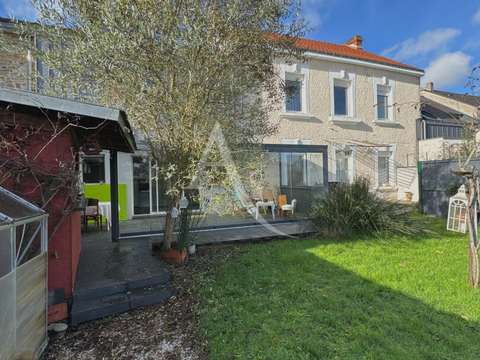 Vente maison 8 pièces