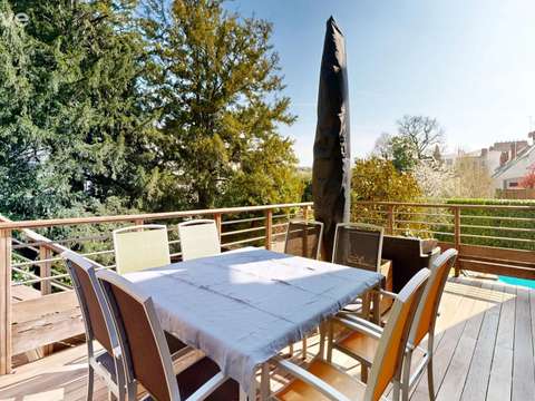 Vente maison 9 pièces