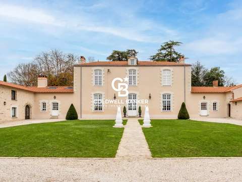 Vente maison 11 pièces Vente maison 11 pièces