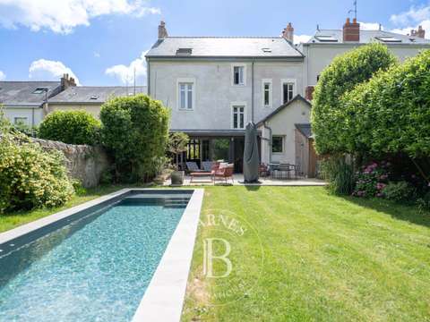 Vente maison 9 pièces Nantes 44