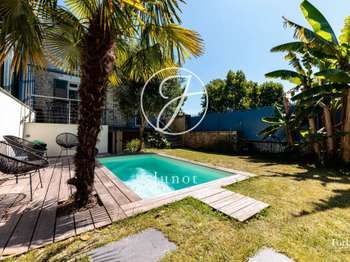 Vente maison 8 pièces