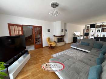Maison 8 pièces 198 m² · à Nantes · 198 m² · 594 500 €