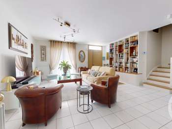 Vente maison 8 pièces