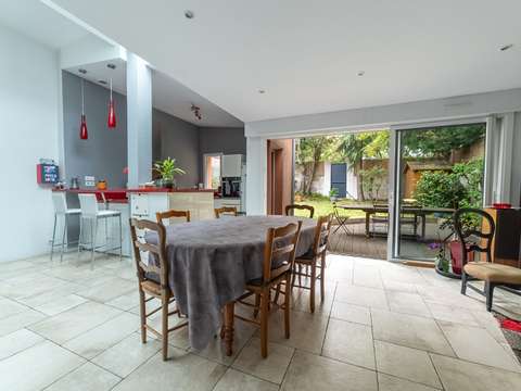 Vente maison 8 pièces Vente maison 8 pièces