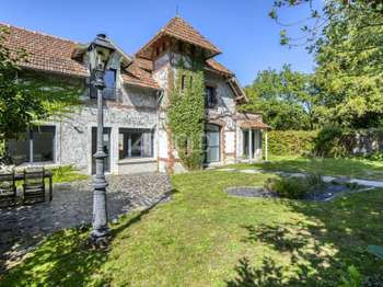 Vente maison 9 pièces