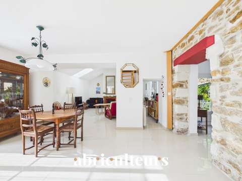 Vente maison 8 pièces