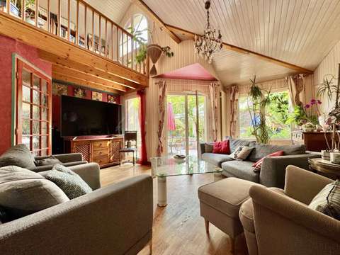 Vente maison 8 pièces