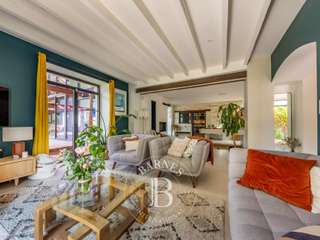 Vente maison 13 pièces