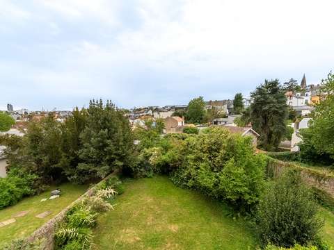 Vente maison 8 pièces Nantes Zola 44