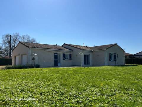 Vente maison 6 pièces Nanteuil 79