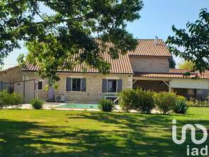 Vente Maison 6 chambresNanteuil-en-Vallée