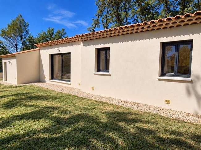 Maison 4 pièces 85 m² · à Néoules · 85 m² · 384 000 €