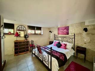 Vente maison 24 pièces