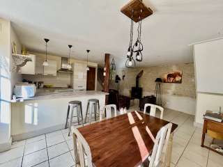 Vente maison 24 pièces