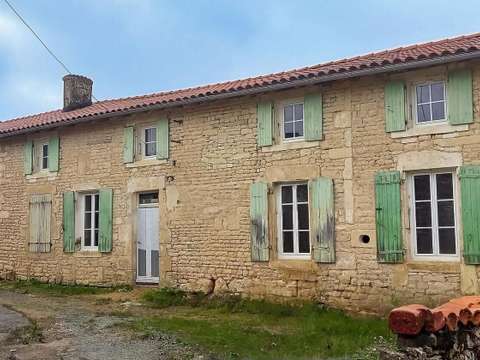 Vente maison 8 pièces Néré 17