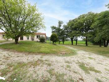 Vente maison 6 pièces Nesmy 85