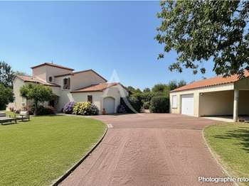 Vente maison 7 pièces Nesmy 85
