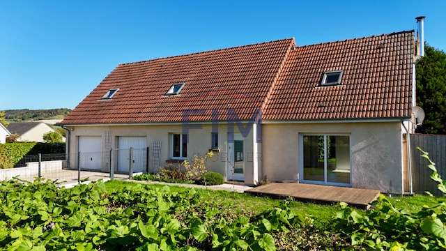 Maison 5 pièces 131 m² · à Neufchâtel-en-Bray · 131 m² · 240 000 €