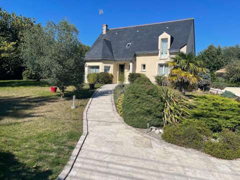 Vente maison 7 pièces Neuillé 49