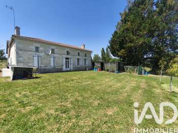 Vente maison 4 pièces Neuvicq 17