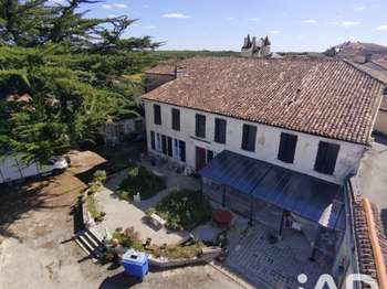Vente Maison 9 chambresNeuvicq-le-Château