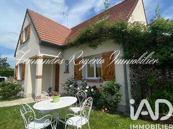 Vente maison 6 pièces Neuville-aux-Bois 45