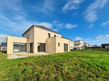 Vente Maison 5 chambresNeuville-sur-Sarthe