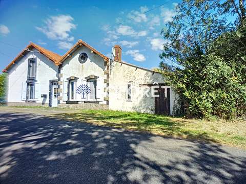 Vente maison 7 pièces Neuvy-Bouin 79