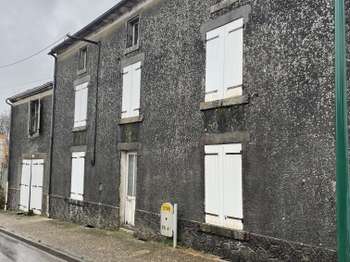 Vente maison 8 pièces Neuvy-Bouin 79