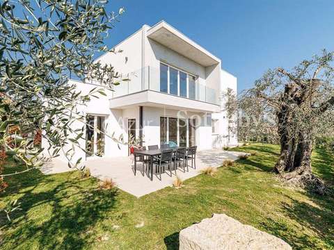 Vente maison 5 pièces Nice 06