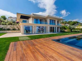 Vente maison 9 pièces Nice 06