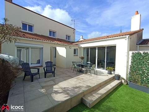 Vente maison 7 pièces Nieul-le-Dolent 85