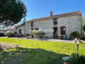 Vente Maison 7 chambresNieul-le-Dolent