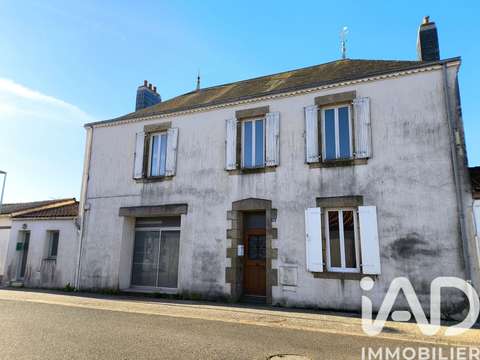 Vente maison 8 pièces Nieul-le-Dolent 85