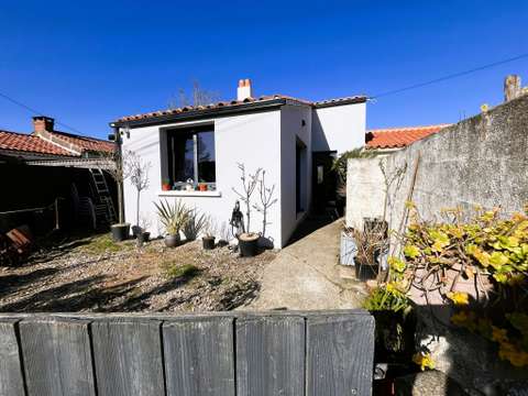 Vente maison 2 pièces Nieul-le-Dolent 85