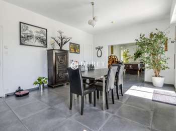Vente maison 11 pièces