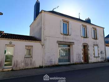 Vente maison 9 pièces Nieul-le-Dolent 85