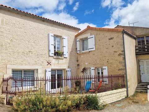 Vente maison 5 pièces Nieul-sur-l'Autise 85