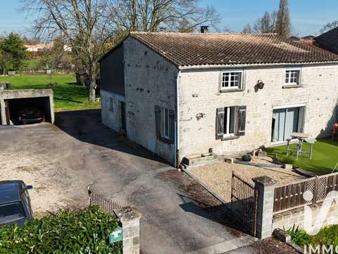 Vente maison 6 pièces Nieul-sur-l'Autise 85