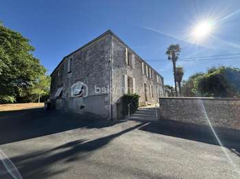 Vente maison 10 pièces Nieul-sur-l'Autise 85