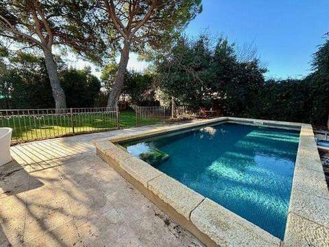 Vente maison 9 pièces Nîmes 30