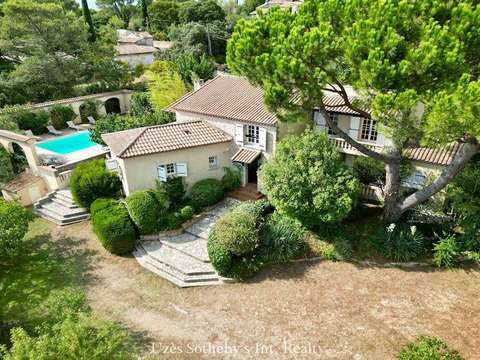 Vente maison 9 pièces Nîmes 30
