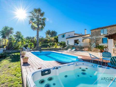 Vente maison 11 pièces Nîmes 30