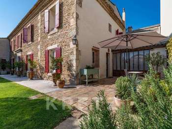 Maison 10 pièces 283 m² · à Nîmes · 283 m² · 799 000 €